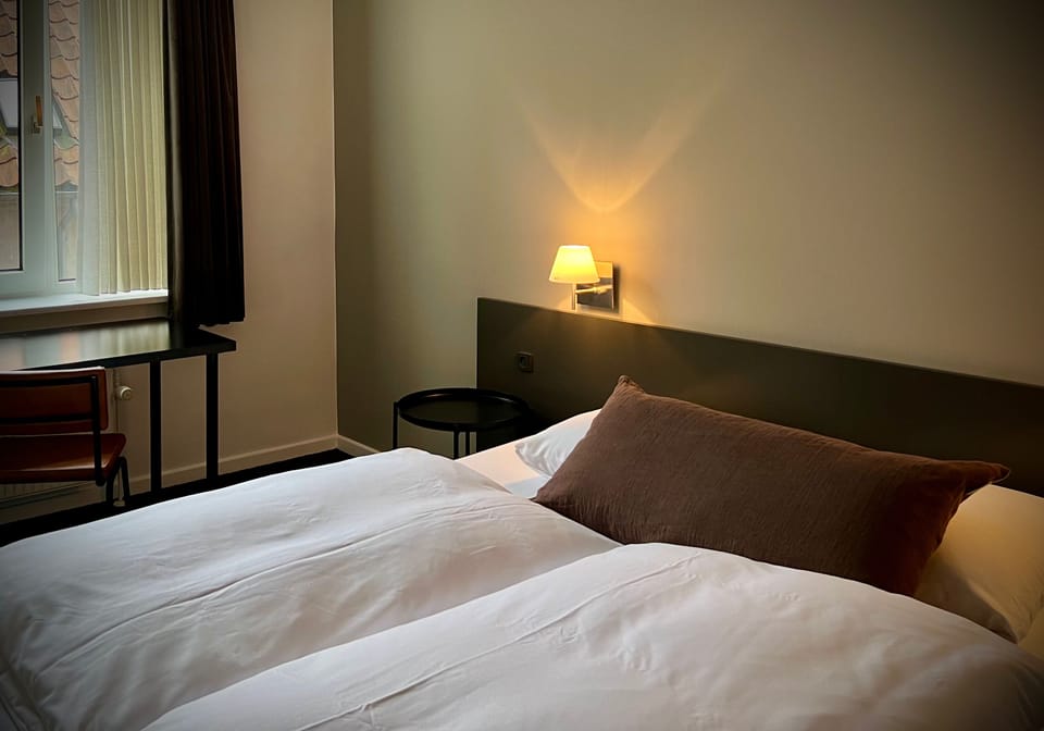 Standard Double or Twin Room | Individually decorated, individually furnished, desk, laptop workspace