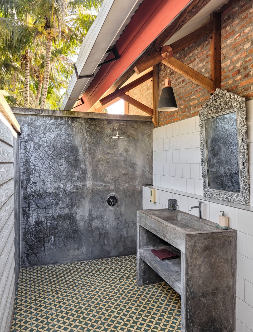 Superior Double Room, Terrace, Mountain View | Bathroom | Shower, hair dryer, towels