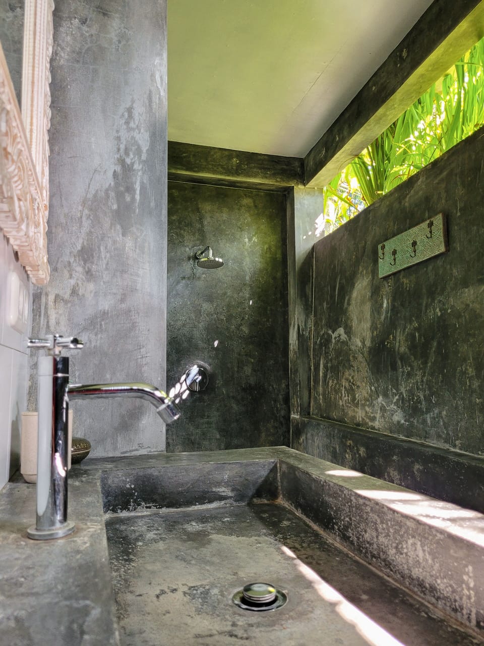 Superior Double Room, Terrace, Garden View | Bathroom sink
