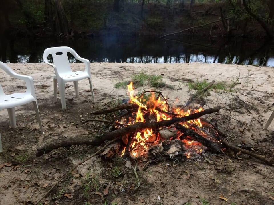 Campfire and smores