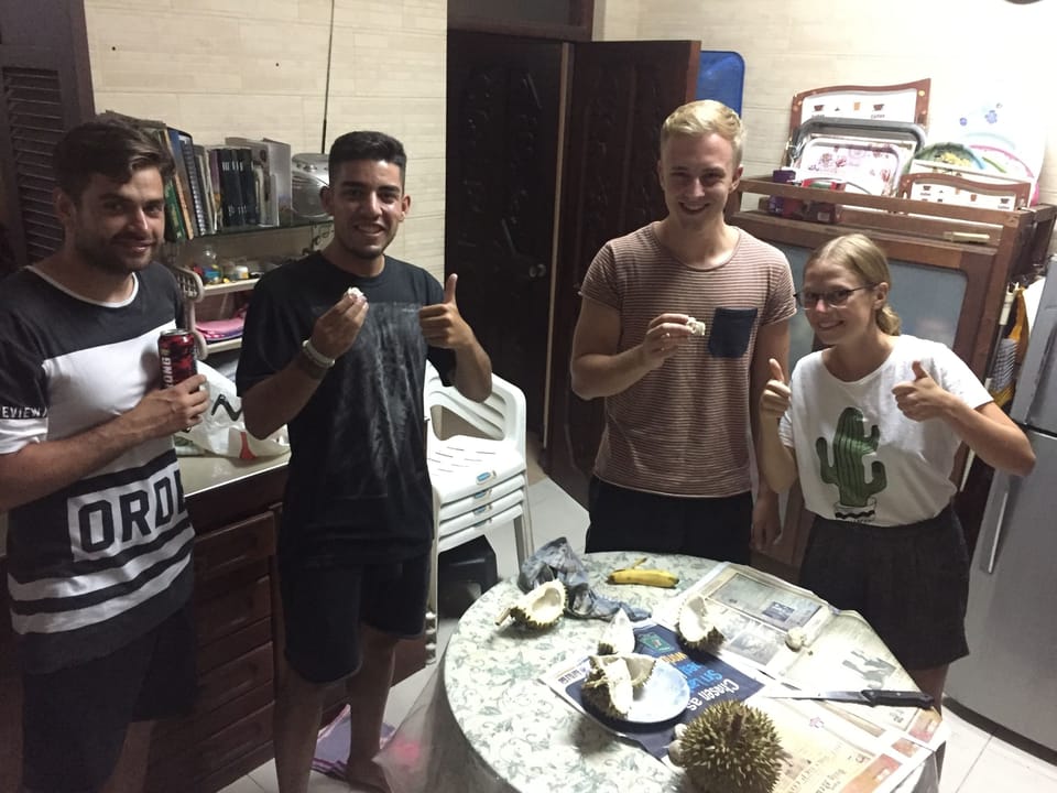 Resident View Homestay Bed and Breakfast in Kandy