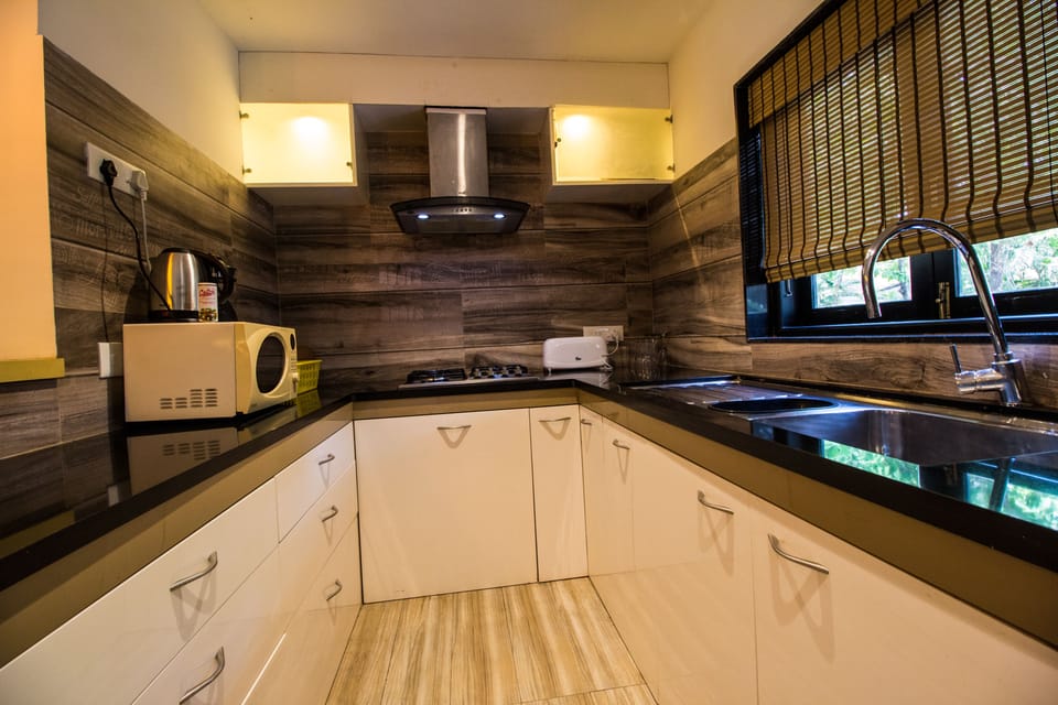 Family Villa, 2 Bedrooms, Non Smoking, Pool View | Private kitchen | Fridge