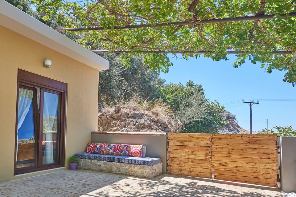 The main entrance of the property<br />