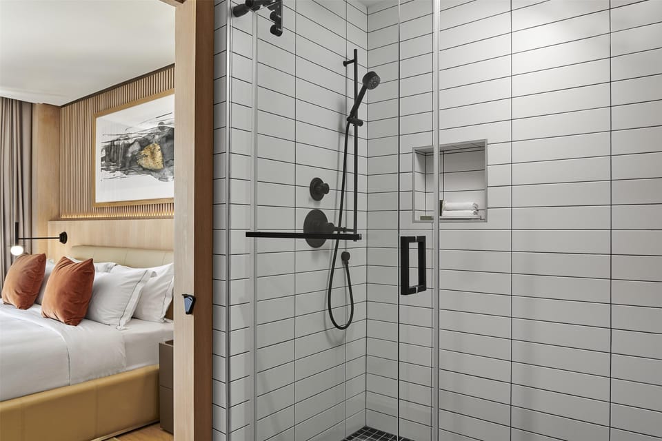 Presidential Suite, 1 King Bed | In-room safe, desk, blackout drapes, iron/ironing board