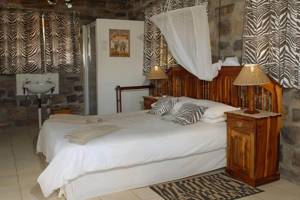 Standard Double Room | 1 bedroom, desk
