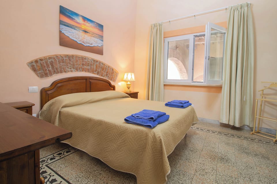 Superior Apartment | Premium bedding, minibar, in-room safe, desk