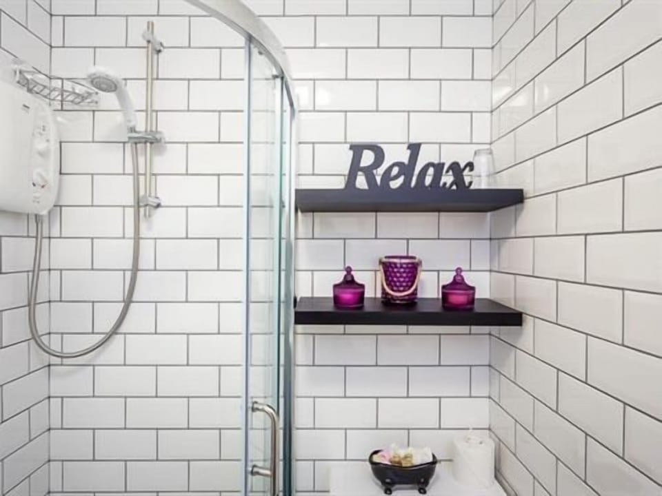 Suite, Ensuite (2Adults 1 Child Room 3) | Bathroom