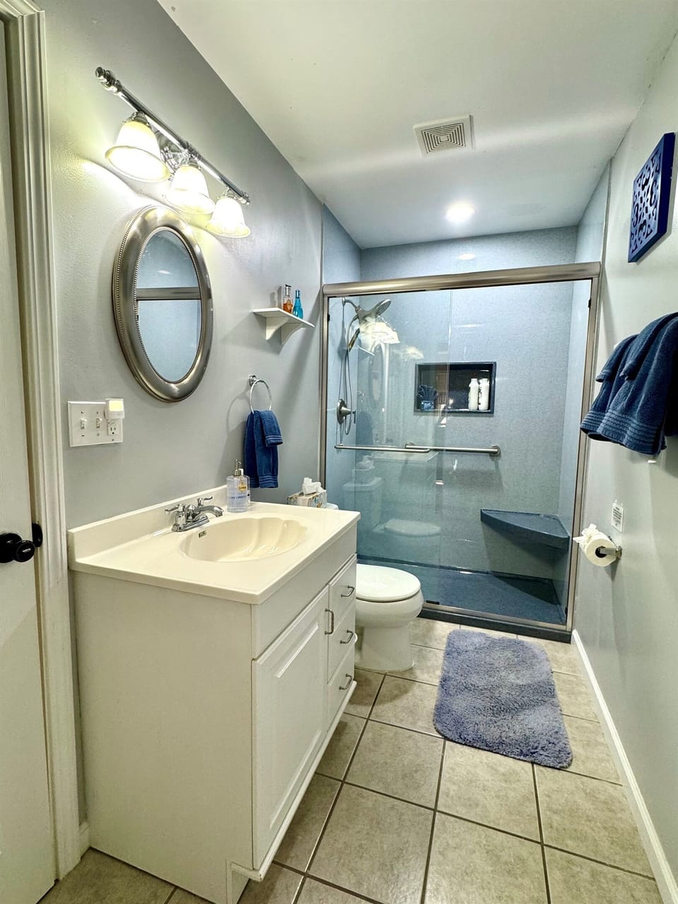 Newly walk in shower (March 2026) and fresh paint