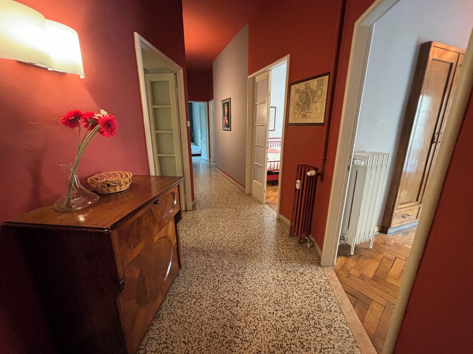 Apartment, 3 Bedrooms | 2 bedrooms, free WiFi, bed sheets