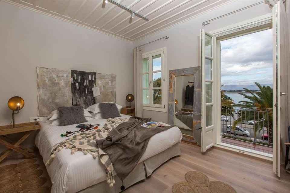 Queen Room, Sea View (2nd Floor) | In-room safe, individually decorated, free WiFi, bed sheets