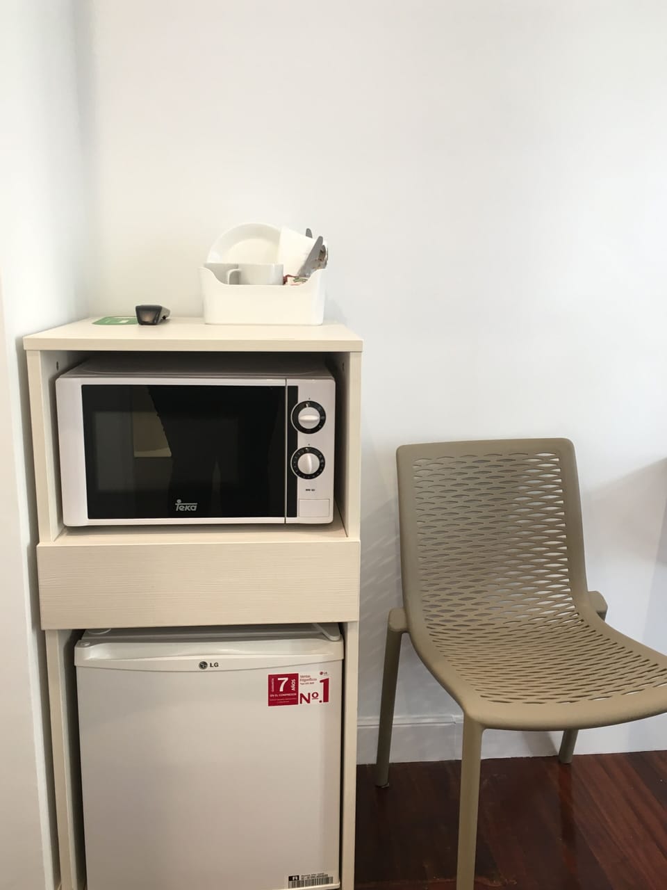 City Double Room, Balcony, City View | Microwave