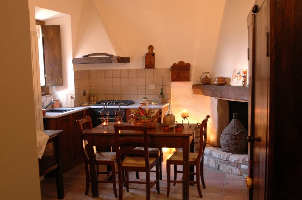 Suite, 1 Bedroom (L'Antico Portale) | Private kitchen