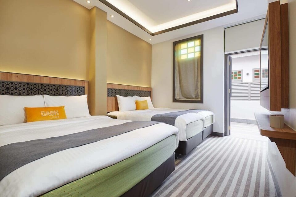 Premium bedding, in-room safe, desk, iron/ironing board (on request)