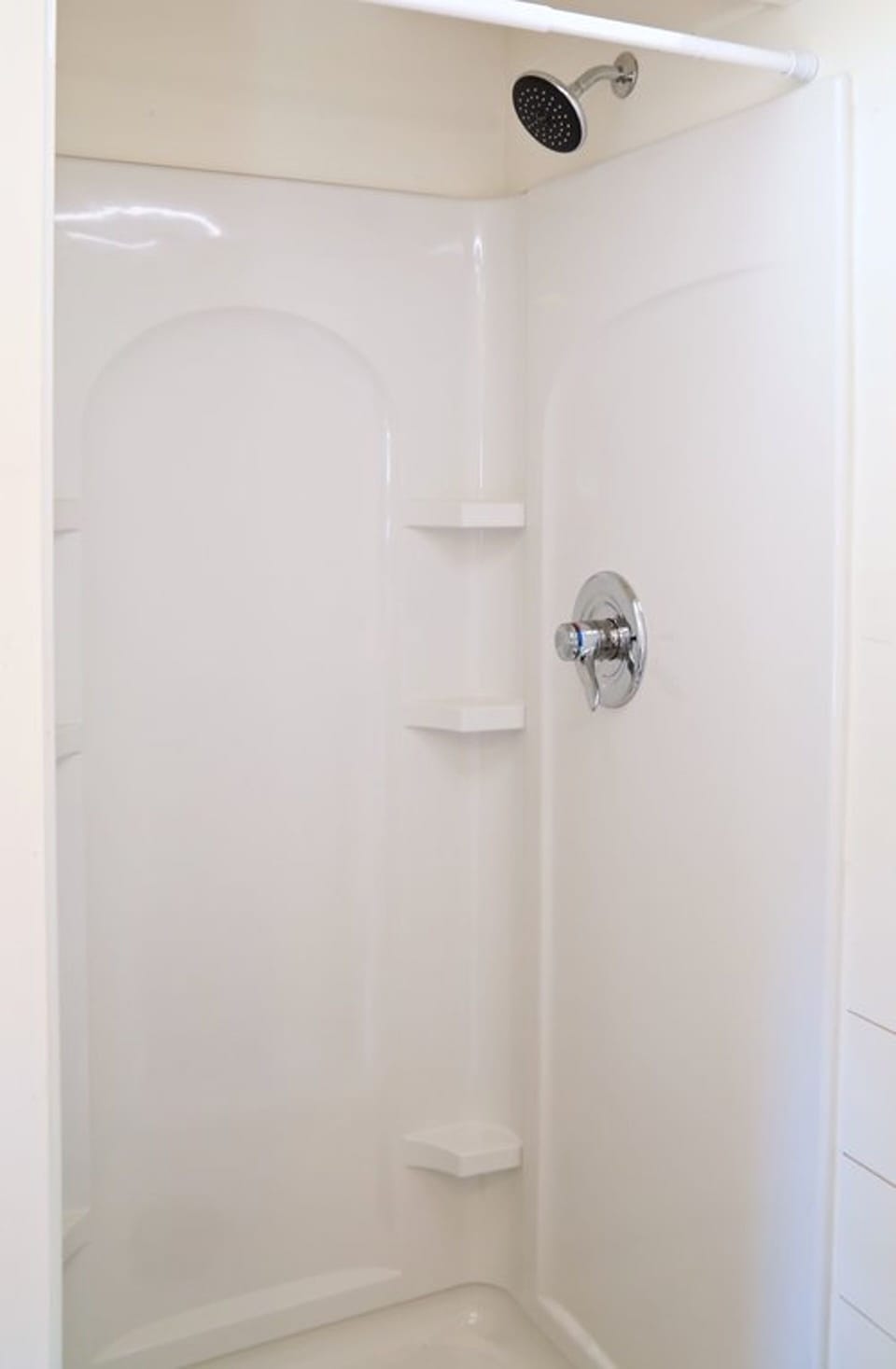 Large size shower