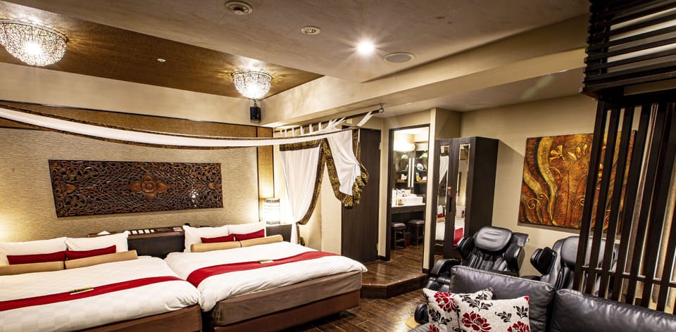 Twin Room, Smoking (with Private External Bathroom) | Minibar, desk, soundproofing, free WiFi