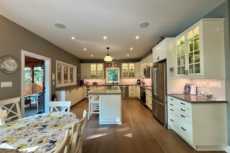 Large chef’s kitchen, open concept to the dining area and living room.