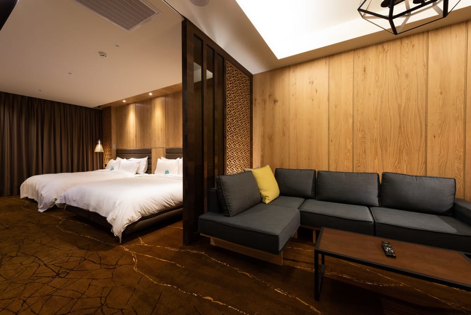 In-room safe, desk, blackout drapes, soundproofing