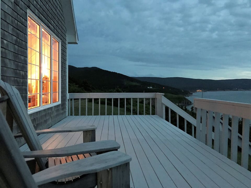 Front deck at night (Guest Photo - Dan H)