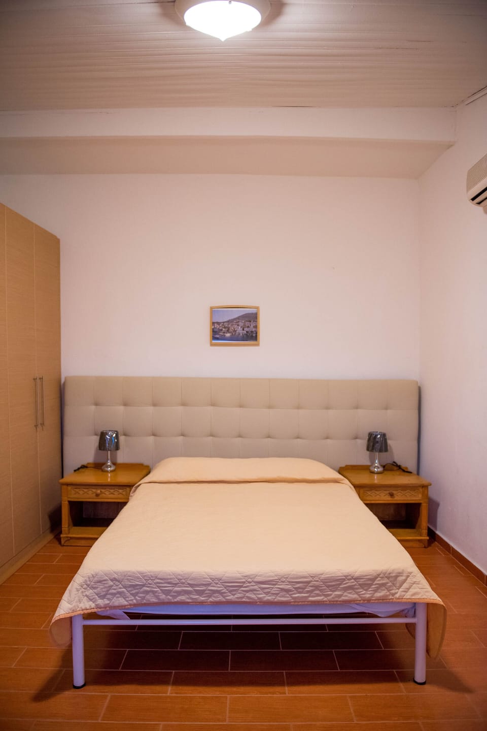 Standard Double or Twin Room | Cribs (free), WiFi, bed sheets