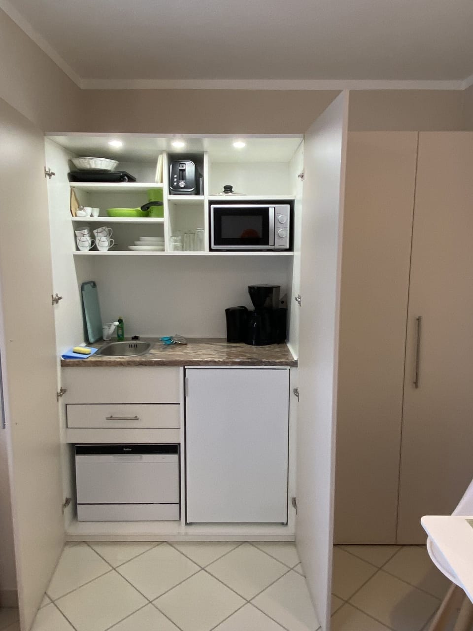 Superior Studio, Private Bathroom (1- Raum Apartm. mit Küche) | Private kitchen