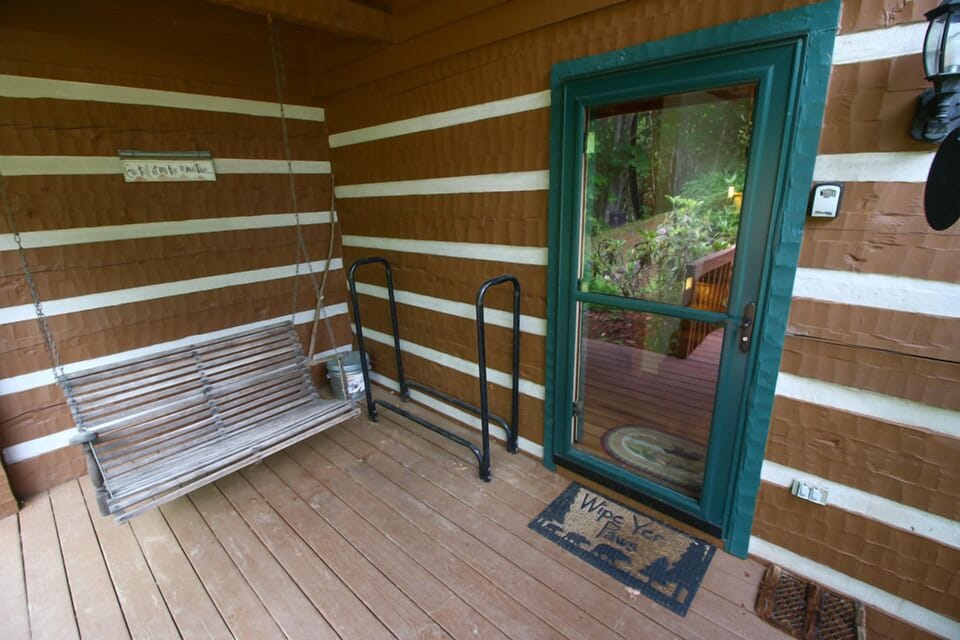 Grandfather View Cabin Front Entrance with Porch Swing