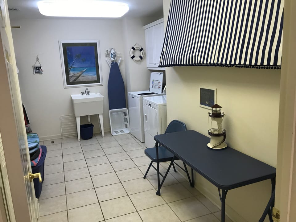 Spacious laundry room