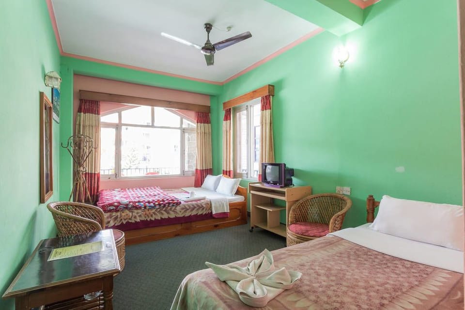 1 bedroom, premium bedding, desk, free WiFi