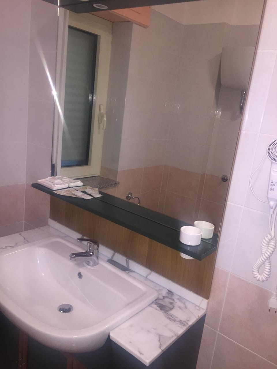 Shower, free toiletries, hair dryer, bathrobes