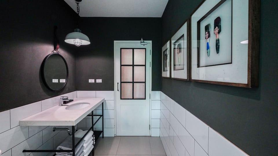 Family Pool Access | In-room safe, desk, laptop workspace, blackout drapes