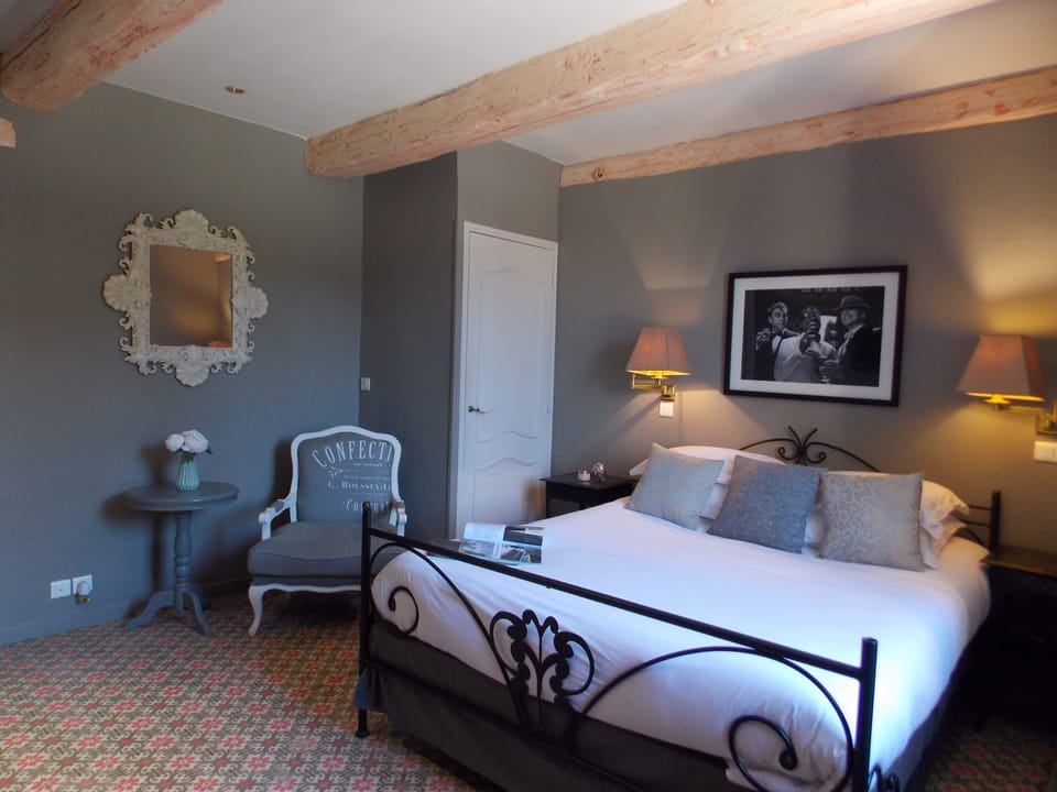 Comfort Double or Twin Room, 1 Bedroom | Premium bedding, minibar, in-room safe, desk