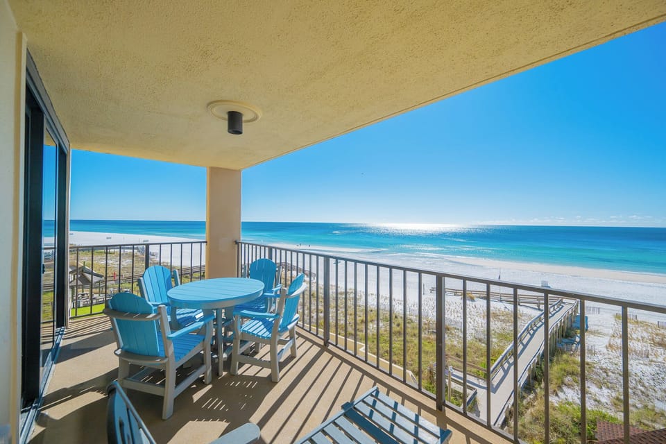 Relax and soak in the coastal vibe on your balcony while enjoying stunning views of the shoreline