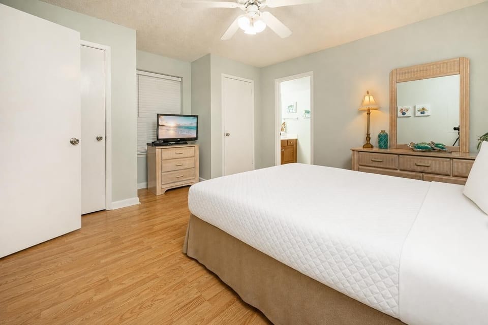 Drift into restful sleep in the queen guest suite, while the soothing beach vibe enhances your peaceful retreat