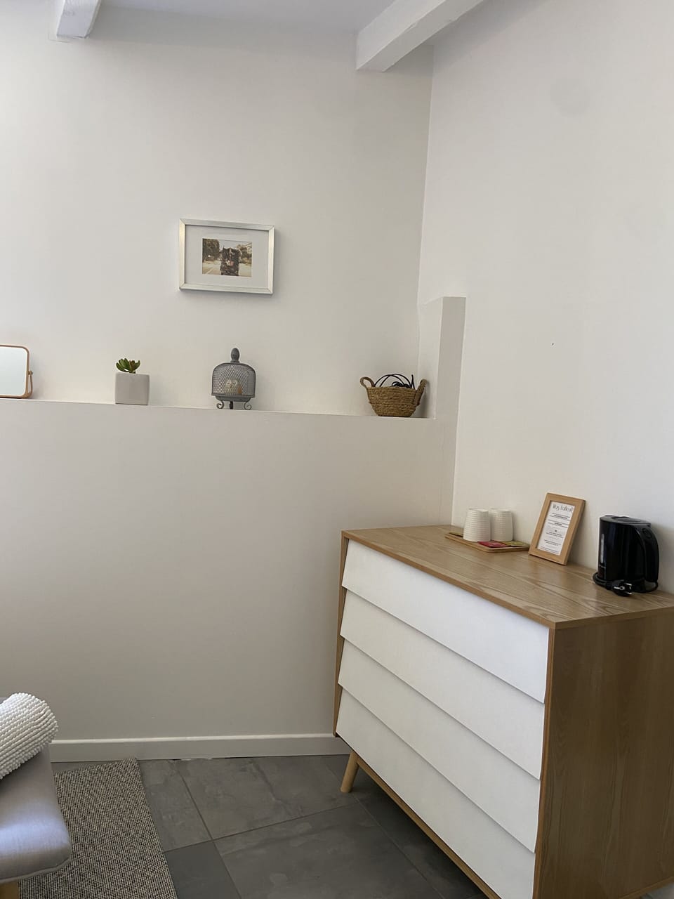 Double Room (Chic) | 1 bedroom, individually decorated, individually furnished, desk