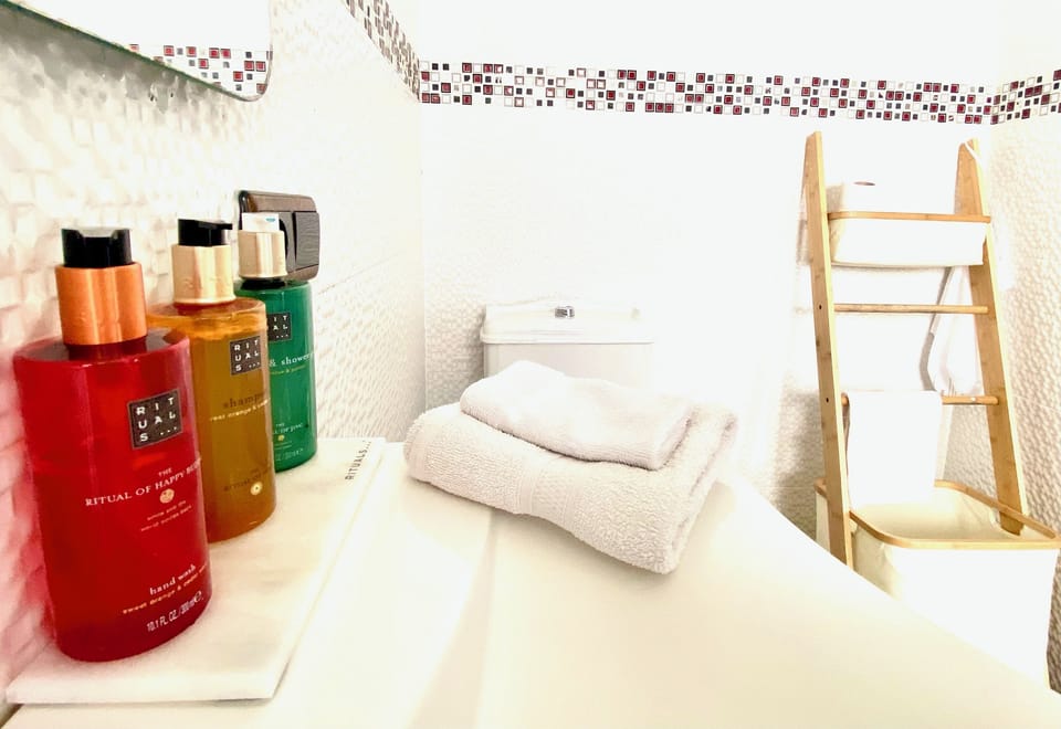 Free toiletries, hair dryer, bathrobes, slippers