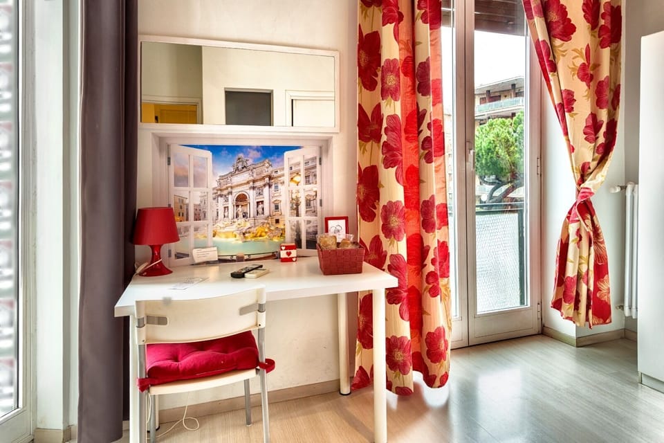 Double Room | Desk, iron/ironing board, free WiFi