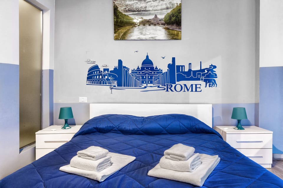 Panoramic Triple Room | Desk, iron/ironing board, free WiFi