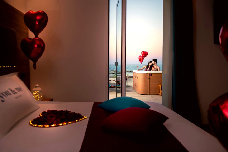 Suite, Terrace, Sea View (Wellness con  Sauna e Jacuzzi) | Private pool