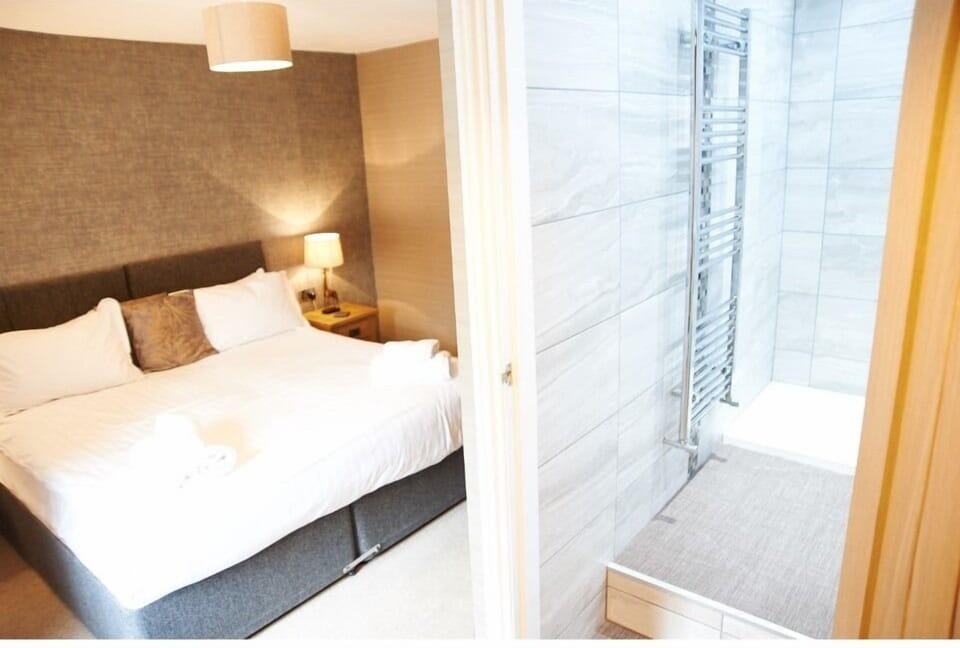 Twin Room, Ensuite (Twin/Double - Puffin) | Free WiFi
