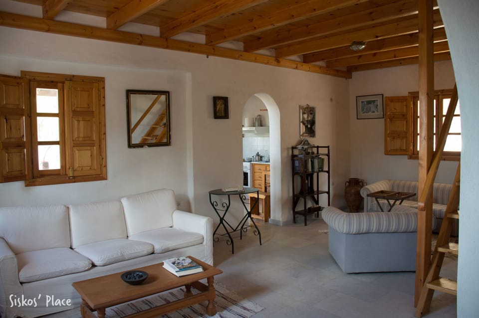 Cottage, 2 Bedrooms, Sea View, Courtyard Area | Living room | Flat-screen TV, video-game console, DVD player