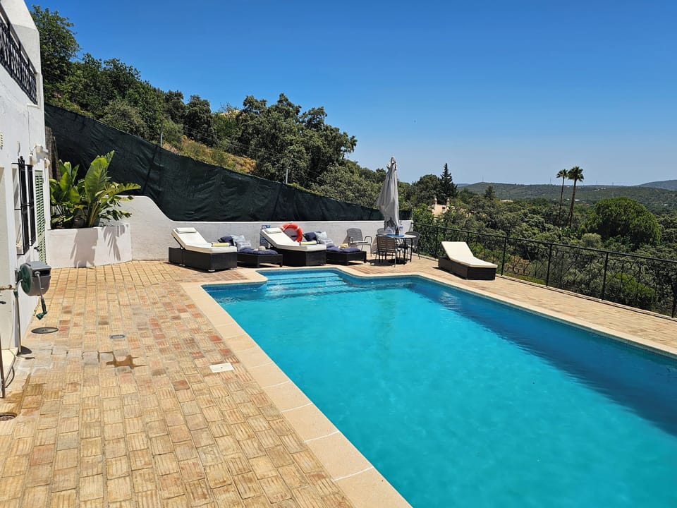 Lower pool terrace