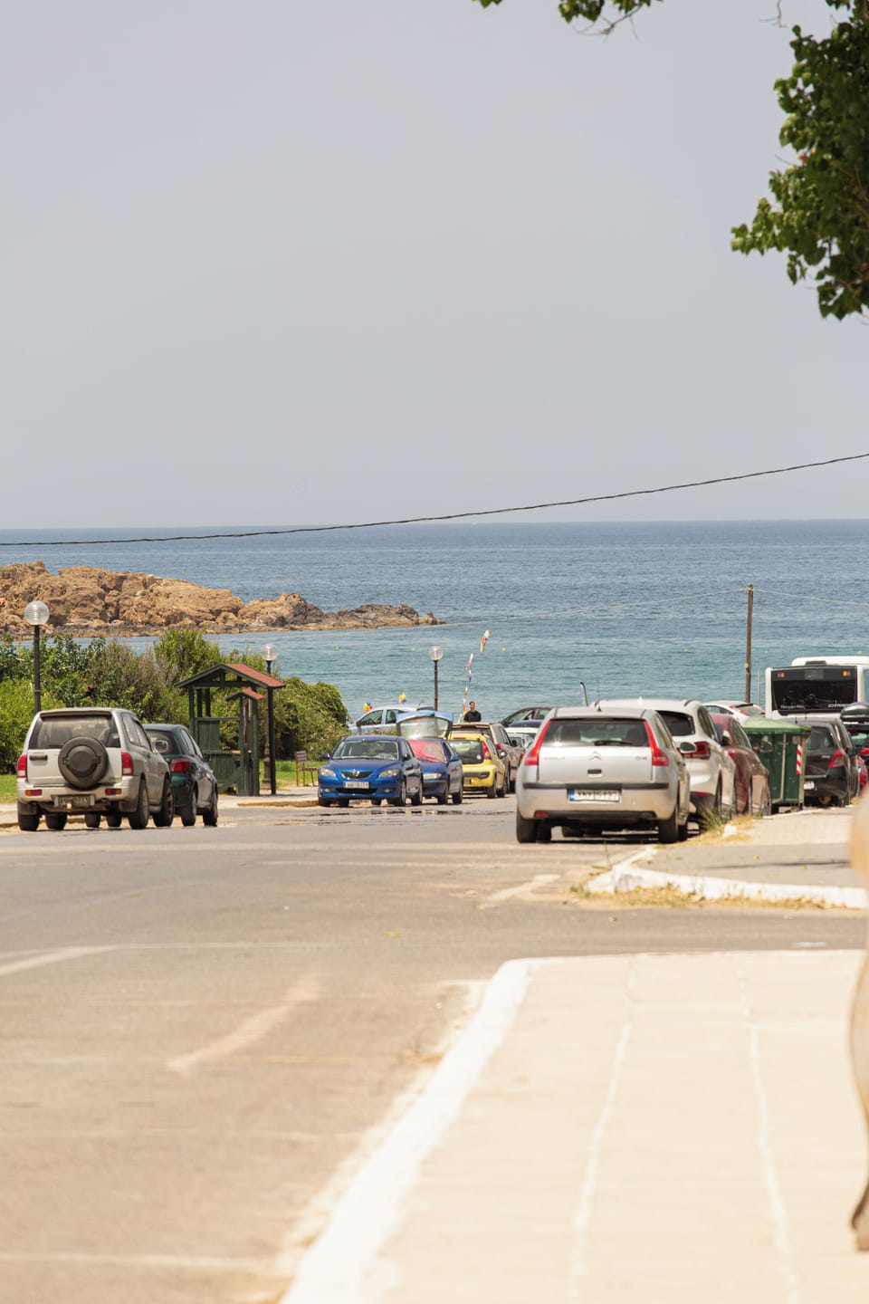 Just 100 meters from the sandy beach! Enjoy a convenient and relaxing stay in a prime location, perf