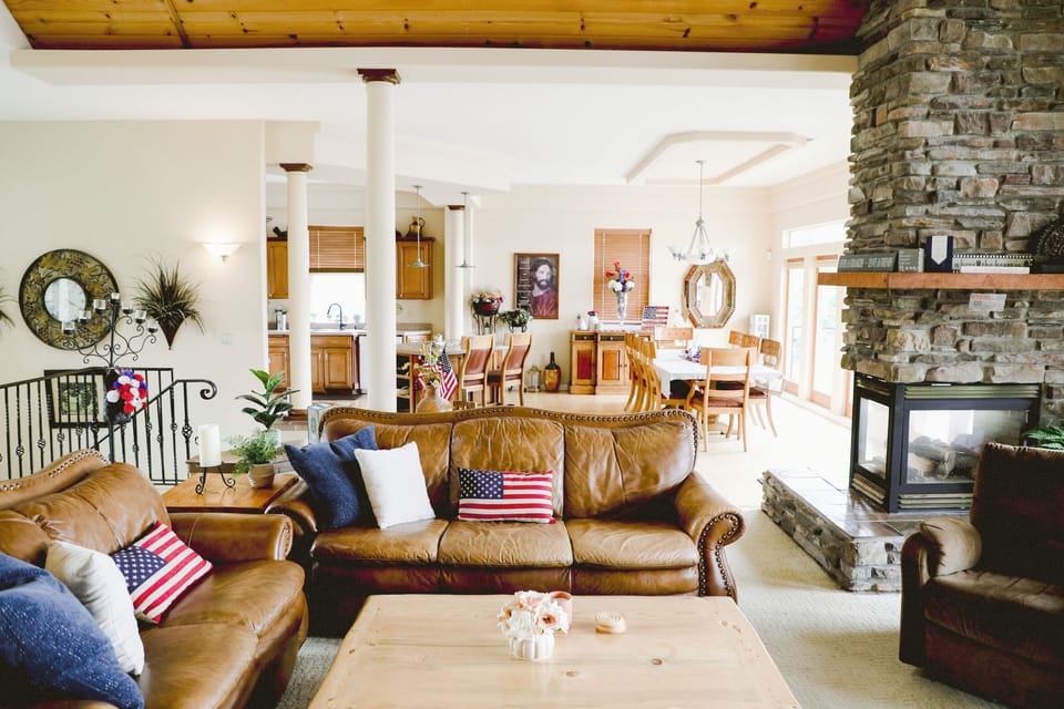 Main Living Room with views of the bay