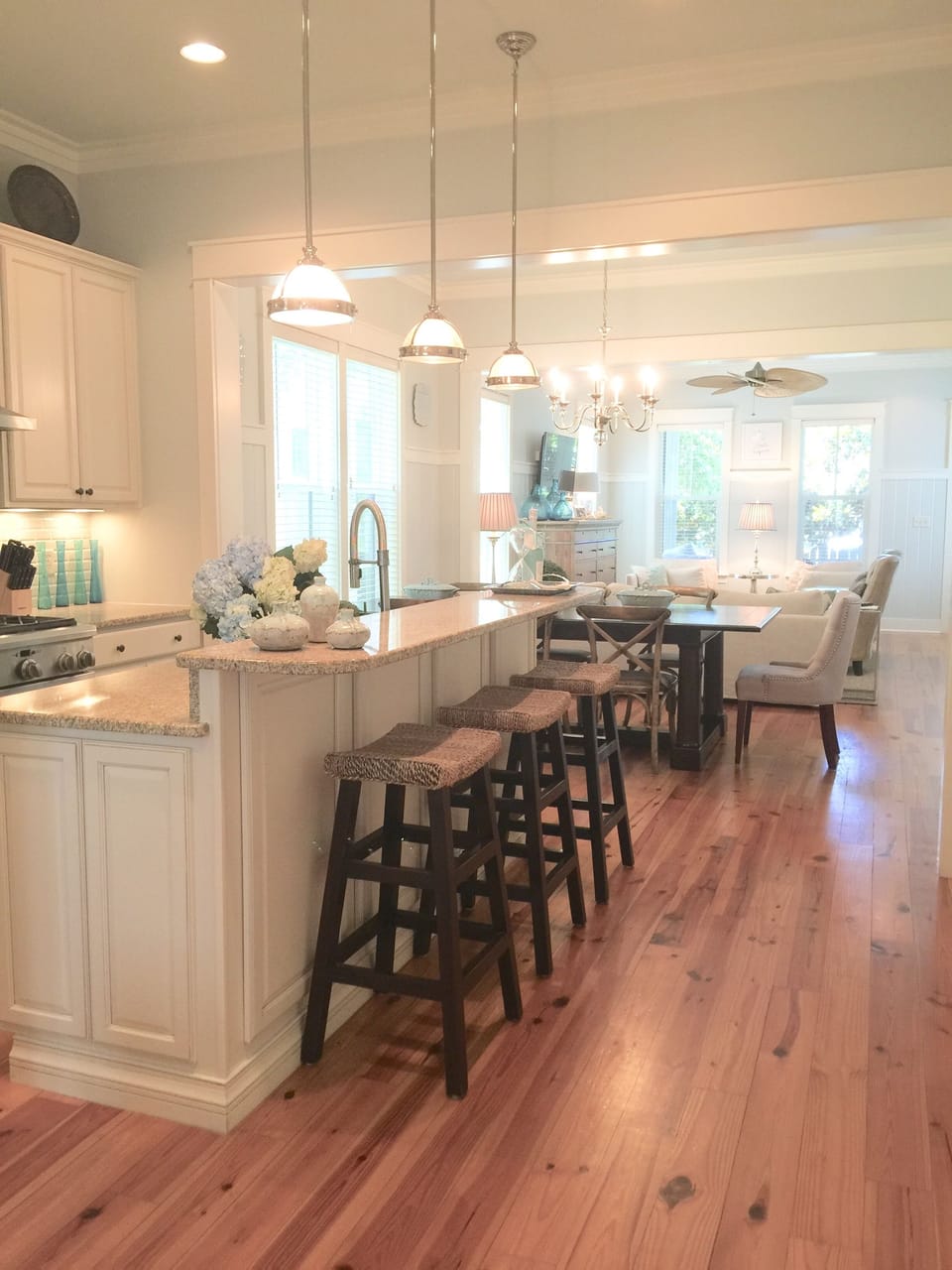 Spacious kitchen area