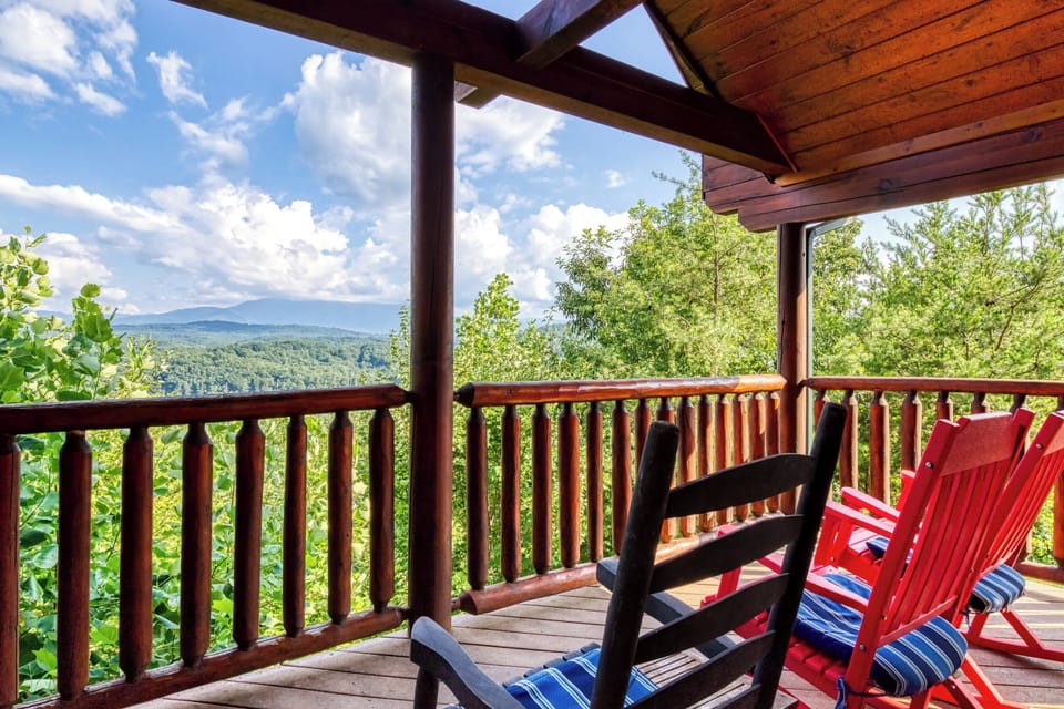 Sit! Relax! Enjoy the Amazing Mountain Views!!
