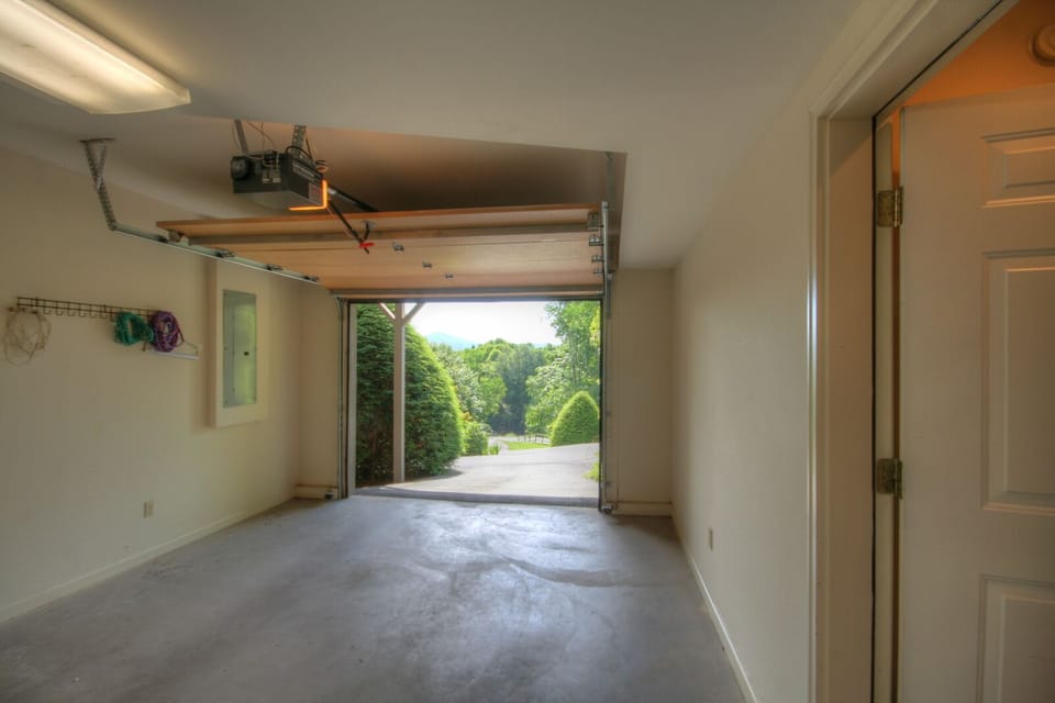 Garage Access for Off-loading and Loading