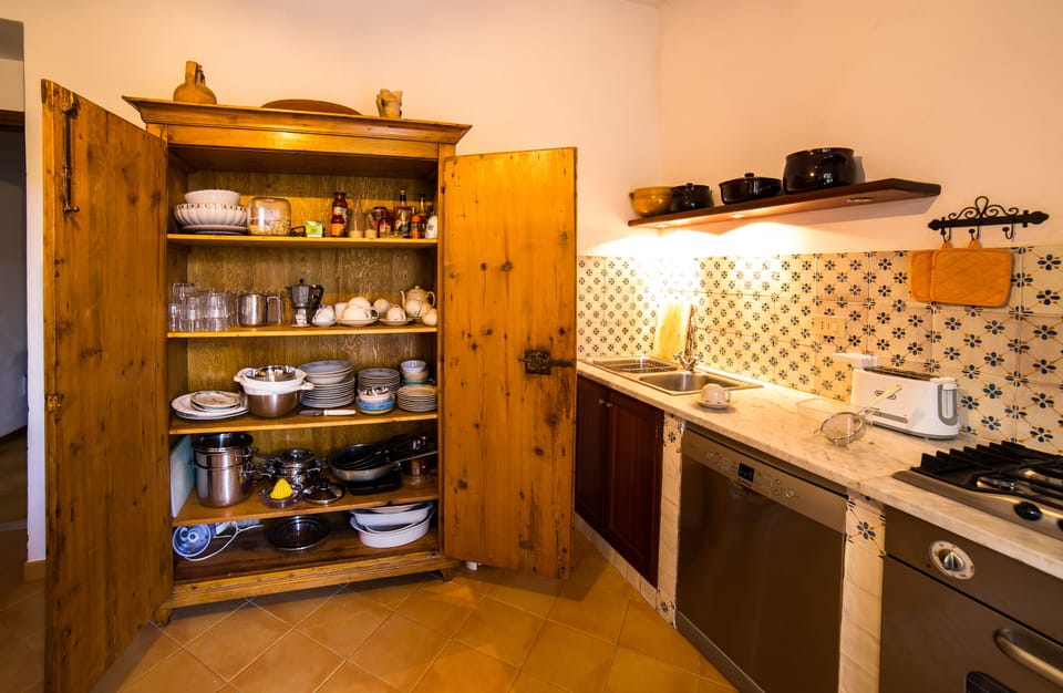 full equipped kitchen