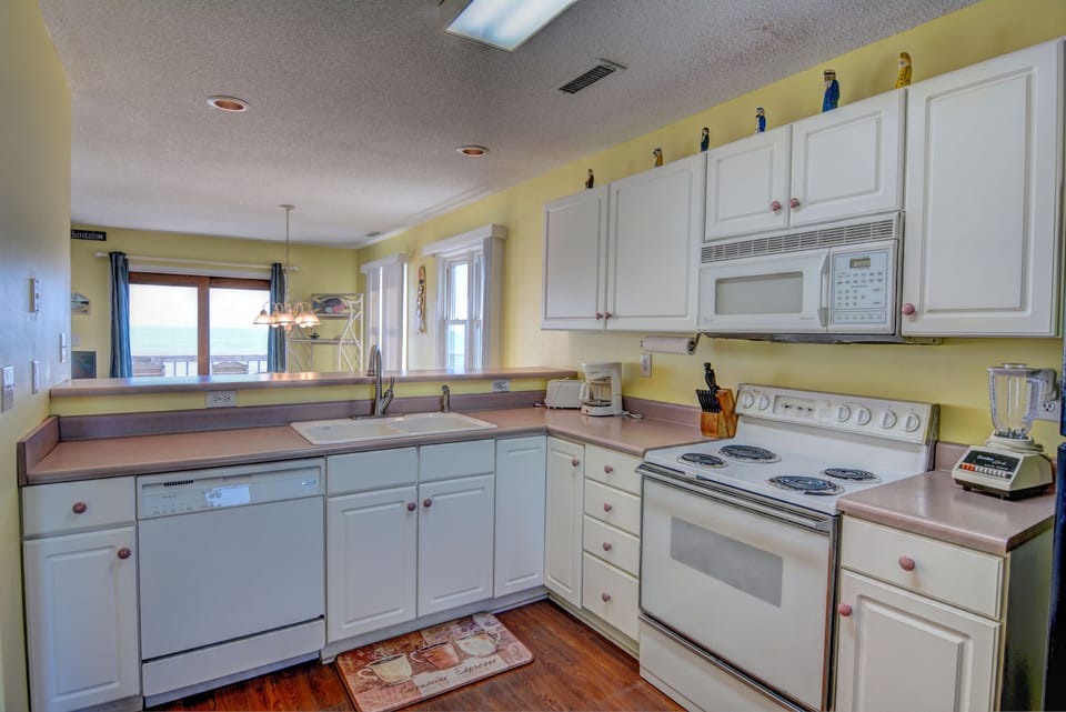 Bright kitchen