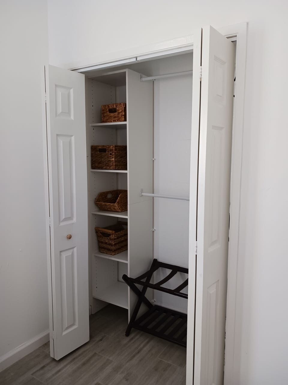 Master room closet 