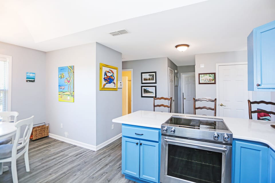 Kitchen View of Full Bath