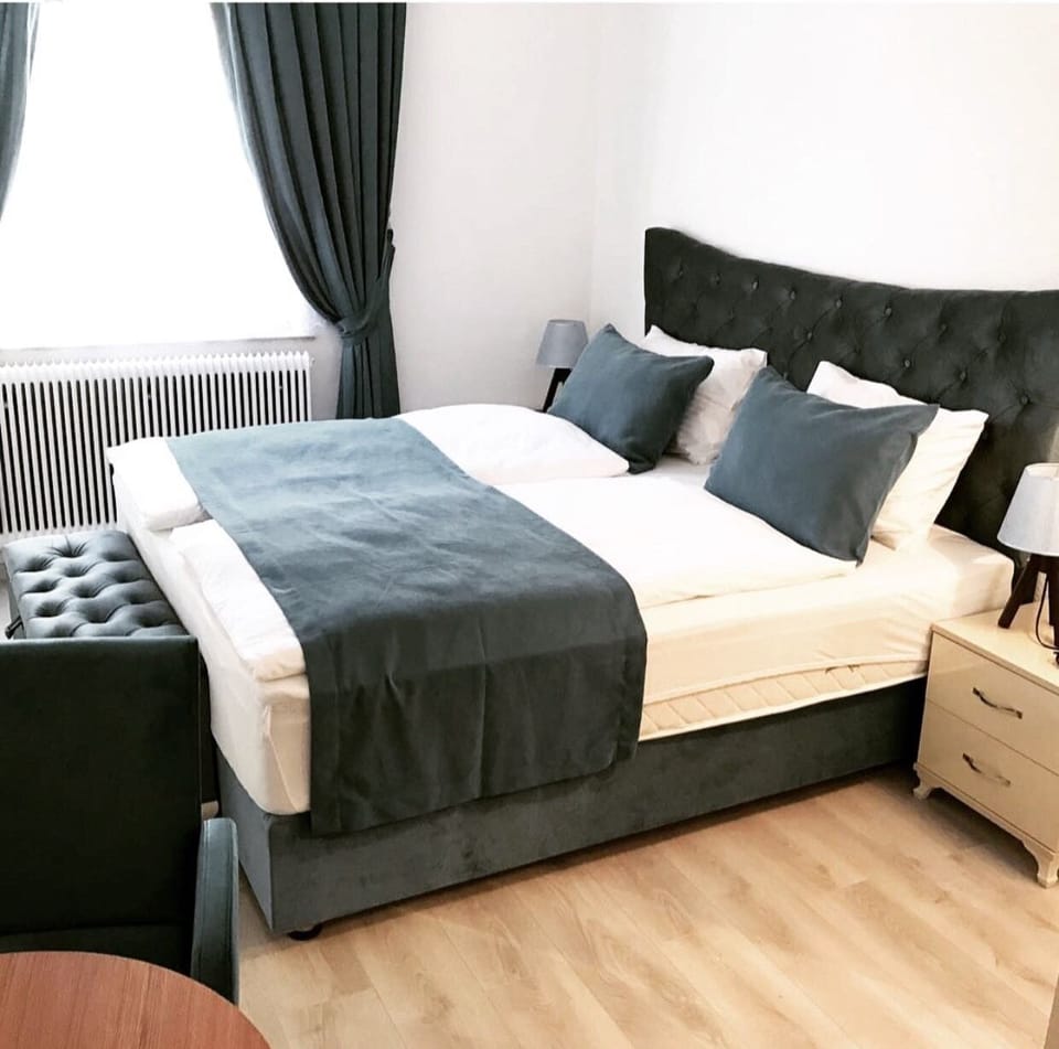 Basic Double or Twin Room, 1 Bedroom | WiFi (free)
